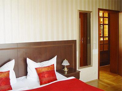 Hotel Altes Hafenhaus Rostock Esterno foto