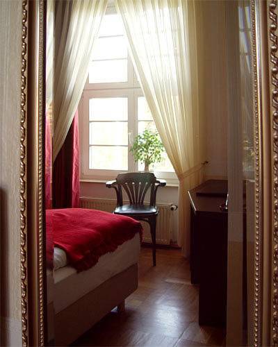 Hotel Altes Hafenhaus Rostock Esterno foto