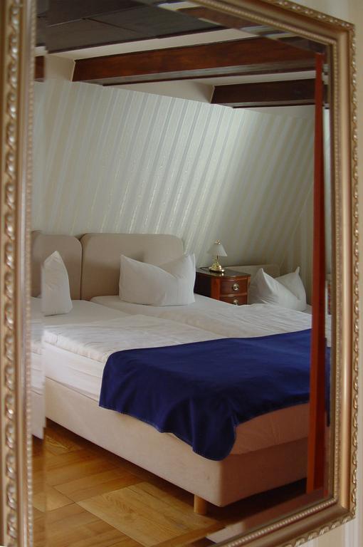 Hotel Altes Hafenhaus Rostock Esterno foto